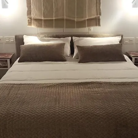 Duque De Galatino Centro De Granada